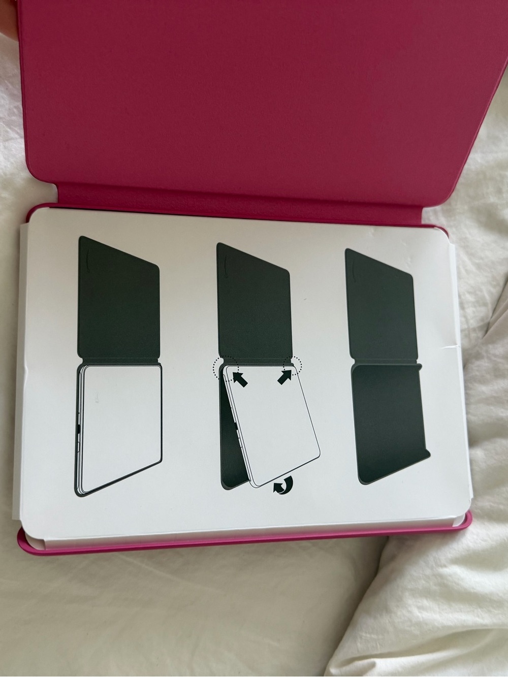 Amazon Kindle Paperwhite Colorsoft Cover - Raspberry Pink - Picture 3 of 3